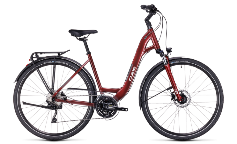 Cube Touring EXC 2024 rouge et blanc, vélo de trekking à cadre bas, vue de profil