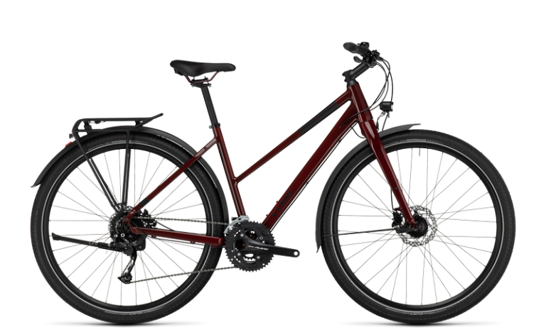 Cube Travel 2024 à cadre Trapeze, coloris mirrorred´n´black, vélo de trekking 29 pouces, vue de profil