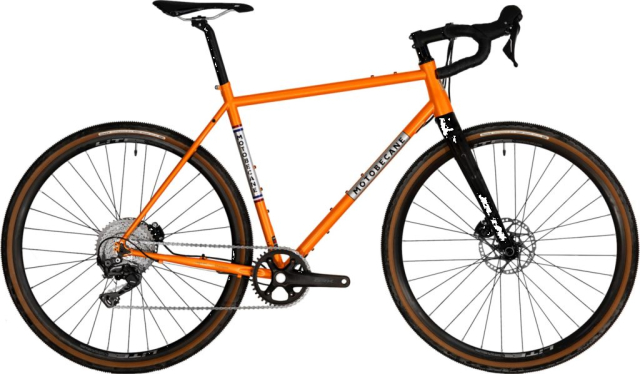 Motobecane 1923-73 Team Champion Gent orange brillant, gravel acier, vue de profil