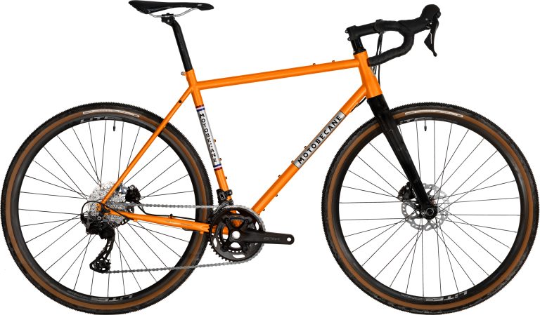 Motobécane 1923-73 Team Champion Gent GRX400 2026 orange brillant, gravel acier, vue de profil