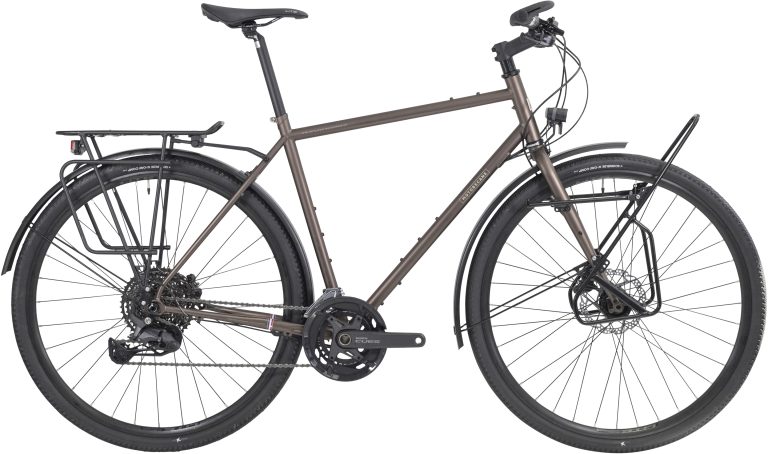 Motobecane 1976-26 Super Randonneur 2026, vélo de trekking acier cuivre mat, vue de profil
