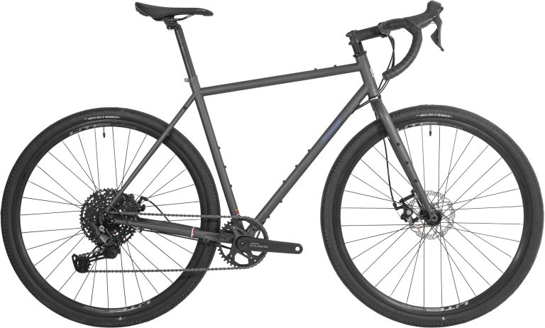 Motobecane 1976-26 TR3 1x10 2026, vélo de chemin acier gris argent mat, vue de profil