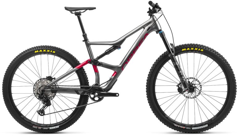 Orbea Occam H10 2023, VTT tout-suspendu aluminium de trail, vue de profil