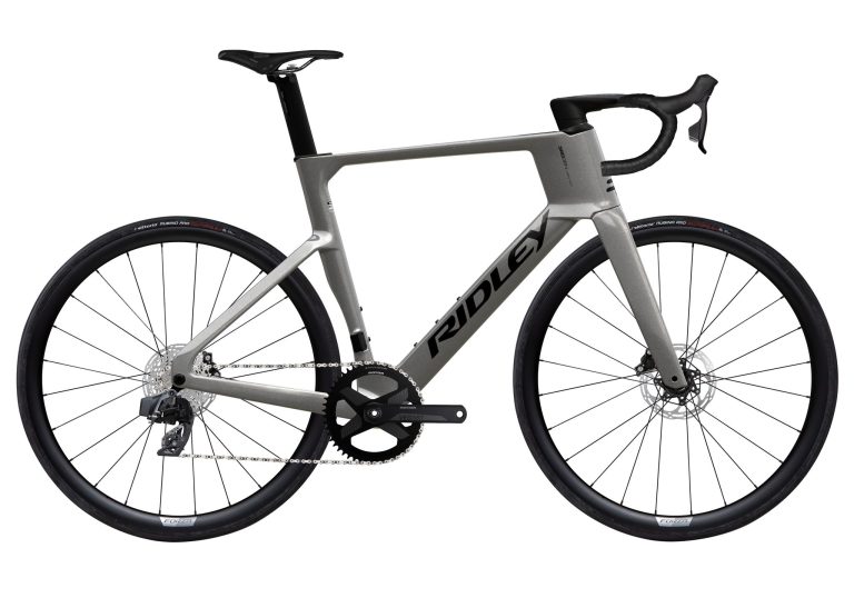 Ridley Noah 3.0 Classified Rival AXS, vélo de route aéro carbone, vue de profil