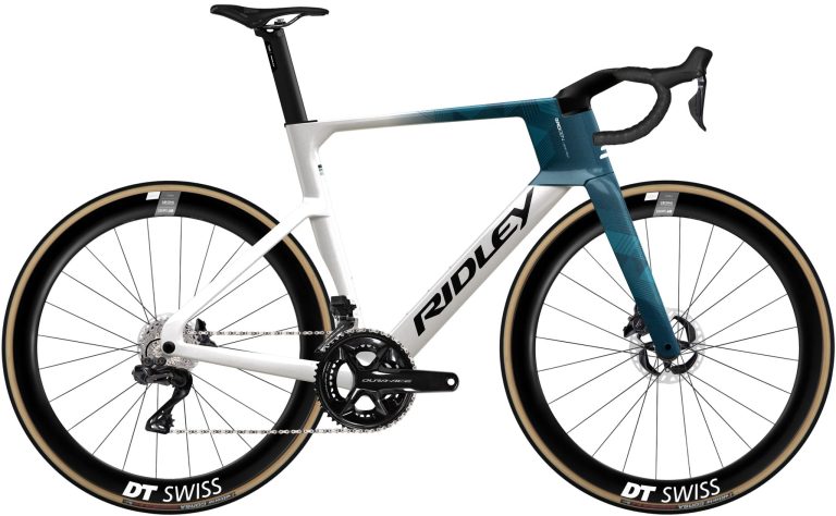 Ridley Noah Fast 3.0 Shimano Ultegra Di2, vélo de route aéro carbone, vue de profil
