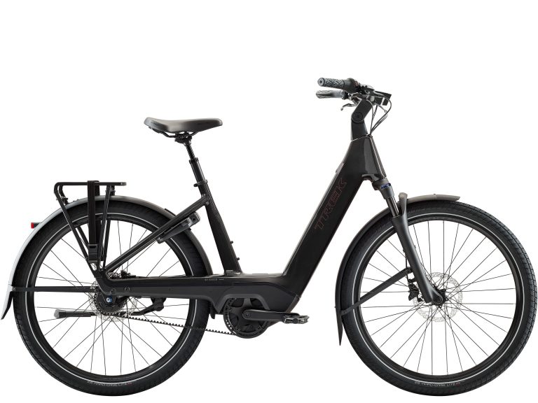 Trek Charter+ 4 Nexus 5 courroie 800 Wh Lowstep 2027, vélo de ville électrique à cadre bas, vue de profil