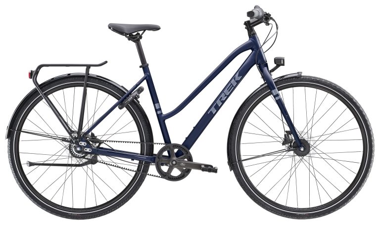 Trek District 3 Midstep 2024, vélo de ville à courroie Gates et moyeu Shimano Nexus, vue de profil