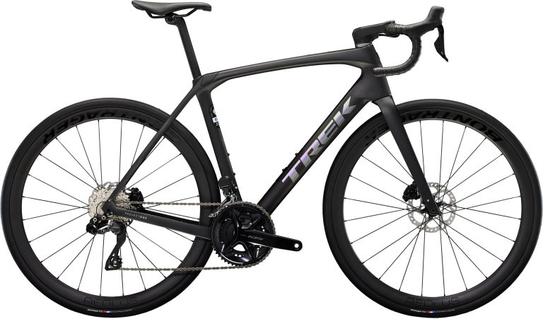 Trek Domane SLR 6 2024, vélo de route endurance carbone à freins à disque, vue de profil