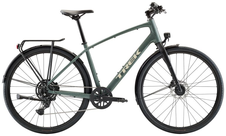 Trek FX Sport AL Equipped 2026, vélo urbain à cintre plat et cadre aluminium, vue de profil