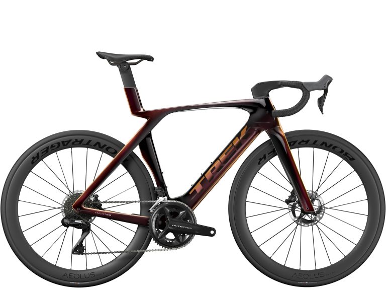 Trek Madone SLR 7 septième génération 2024, vélo de route aéro carbone, vue de profil