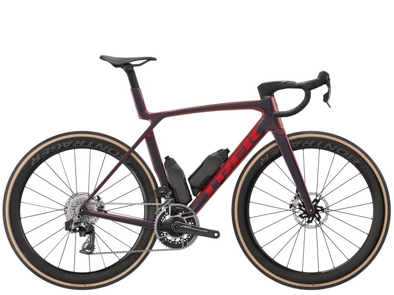 Trek Madone SLR 9 AXS 8e génération 2027, vélo de route aéro à cadre carbone OCLV, vue de profil