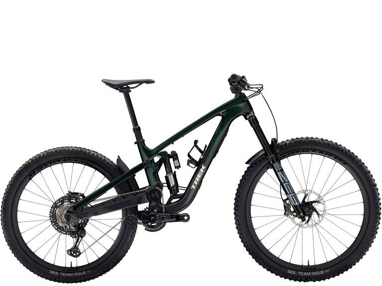 Trek Slash 9.9 XTR 2024, VTT tout-suspendu carbone à pivot haut et groupe XTR, vue de profil
