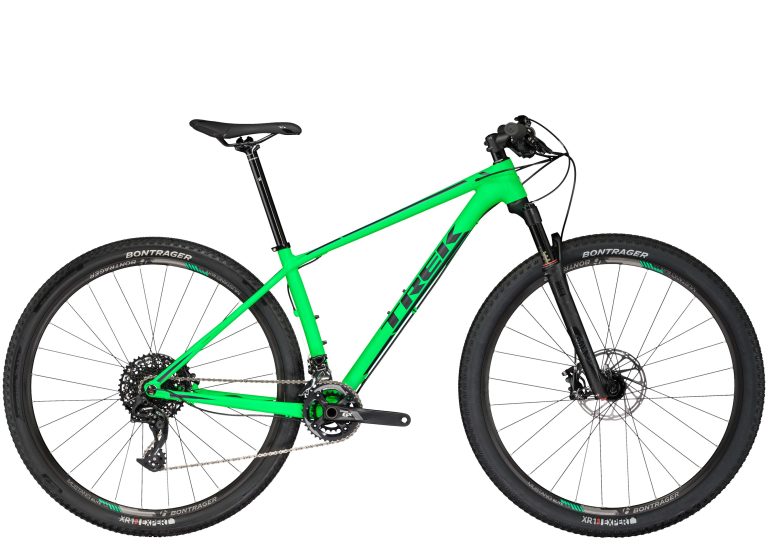 TREK Superfly 6 2017, VTT semi-rigide en aluminium à roues de 29 pouces, vue de profil