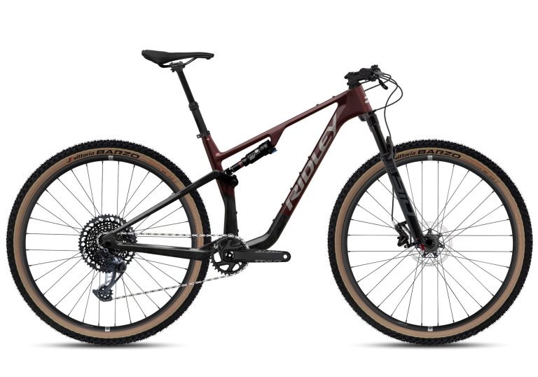 Ridley Raft XC en montage SRAM X01 mix, VTT cross-country tout-suspendu carbone, vue de profil
