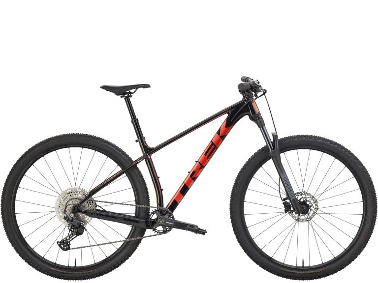 Trek Procaliber 6 2027, VTT semi-rigide de cross-country à cadre aluminium, vue de profil
